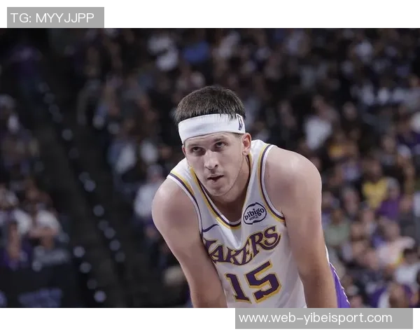 美网友热议里夫斯表现出色呼吁为其立雕像全明星之路指日可待